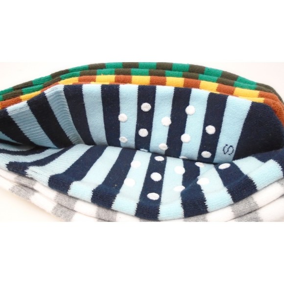 New with Tags Size 5.5-8.5 Adaptive Design Slipper Socks - Picture 3 of 6